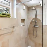 Am Schleifenbach 2 *